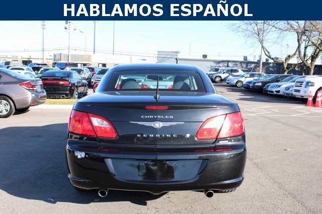 2010 Chrysler Sebring Limited photo 4