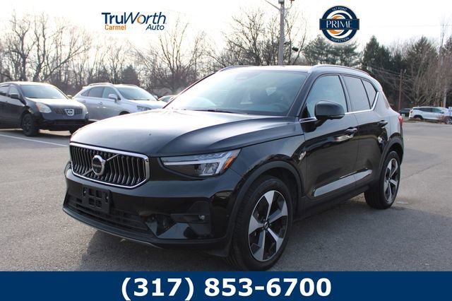 2025 Volvo XC40 B5 Plus Bright AWD's photo