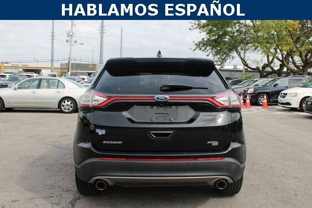 2015 Ford Edge SEL photo 3