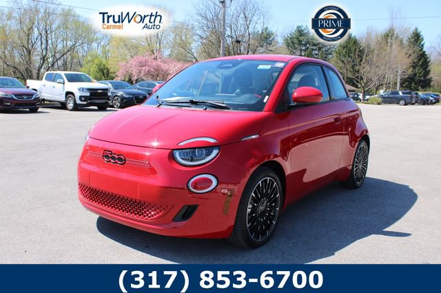 2024 FIAT 500e Base