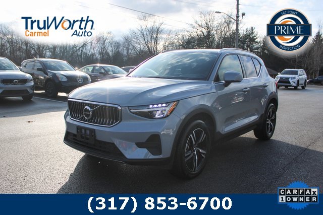 2025 Volvo XC40 Plus's photo