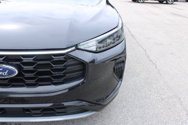 2024 Ford Escape ST-Line - Photo 40