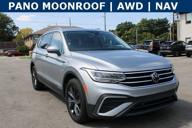 2023 Volkswagen Tiguan SE photo 2