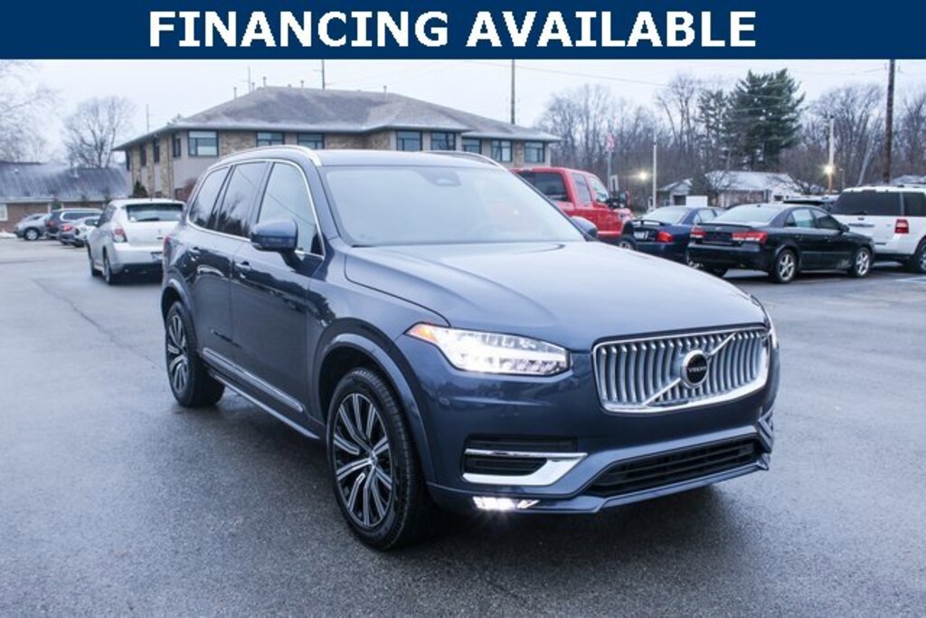 Used 2025 Volvo XC90 B5 Core SUV