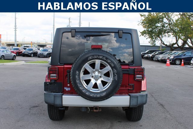 2012 Jeep Wrangler Unlimited Sahara photo 4