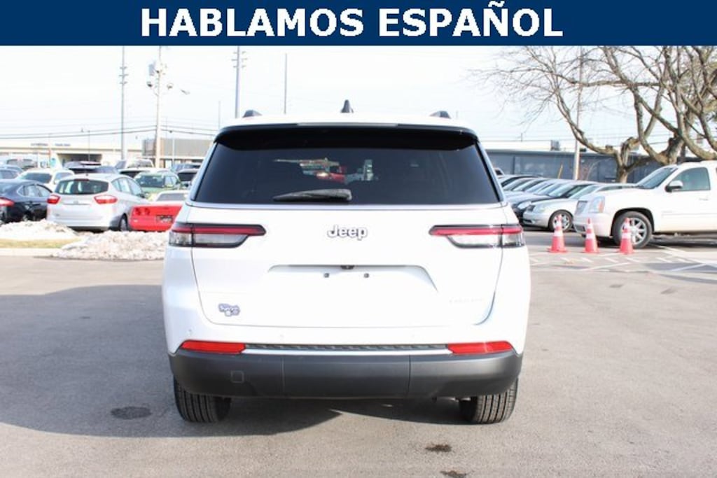 Used 2024 Jeep Grand Cherokee L Laredo SUV