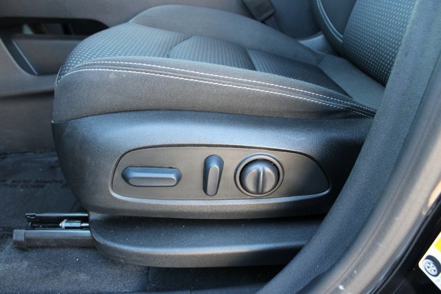 2023 GMC Terrain SLE - Photo 13