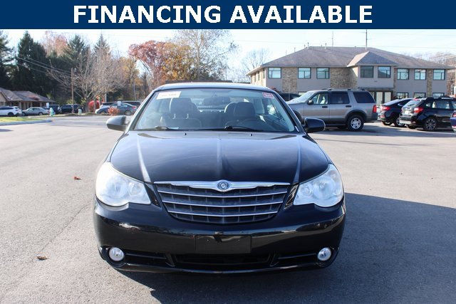 2010 Chrysler Sebring Limited photo 3