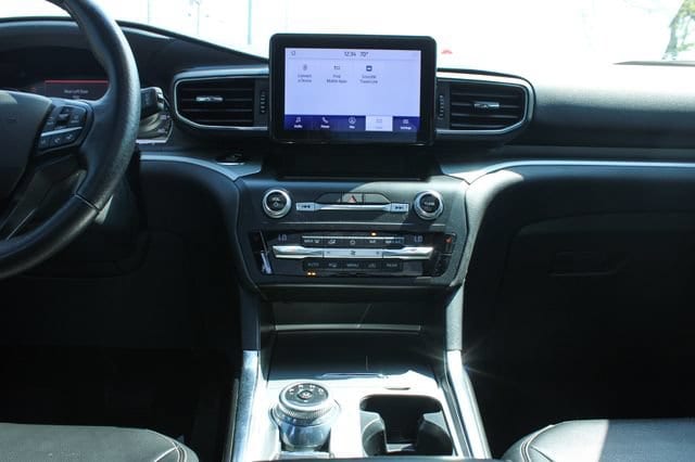 2020 Ford Explorer XLT - Photo 17