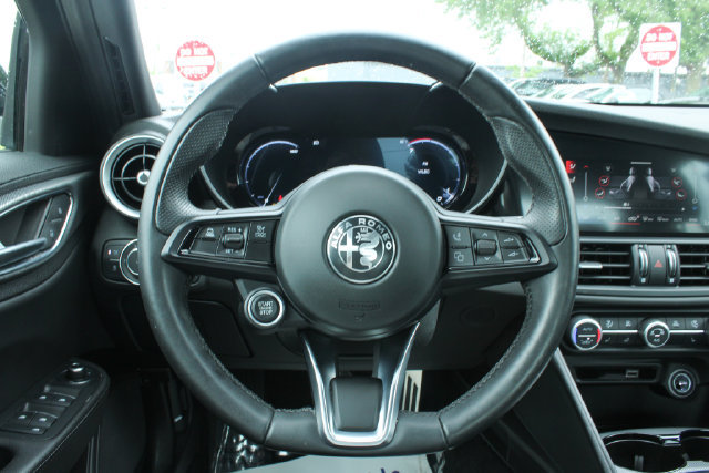 2024 Alfa Romeo Giulia Ti - Photo 25