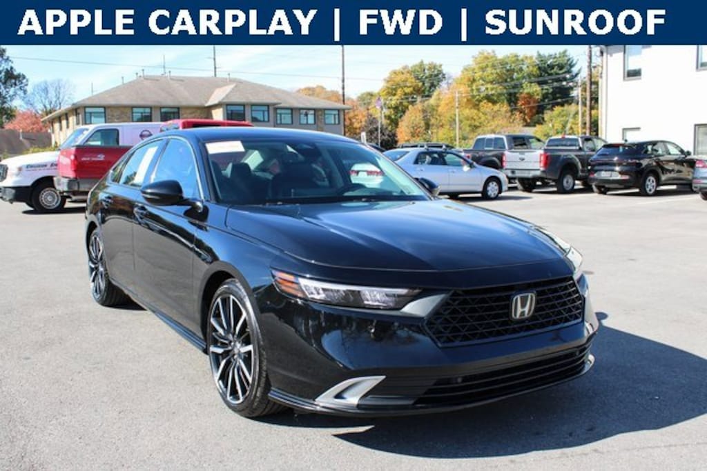 Used 2023 Honda Accord Hybrid Touring w/BSI Sedan