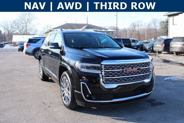 2022 Gmc Acadia Denali photo 2