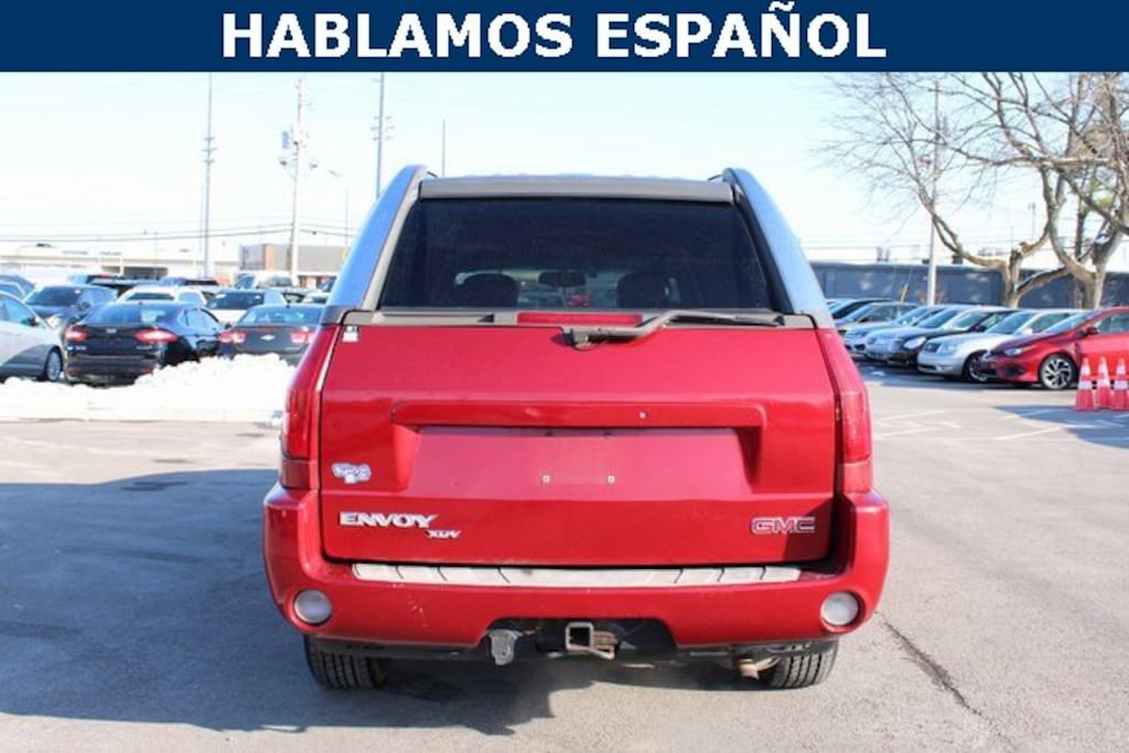 Used 2004 GMC Envoy XUV SUV