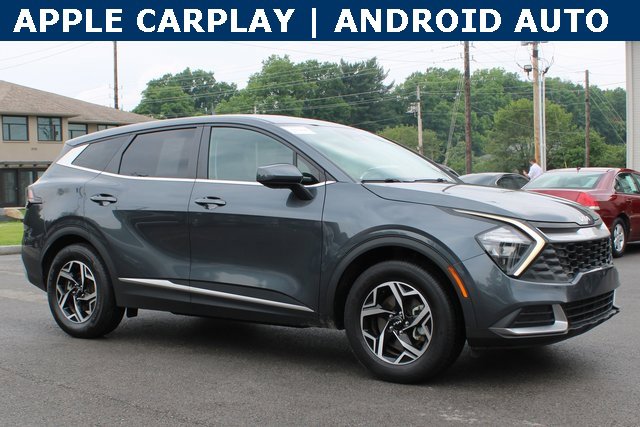 2023 Kia Sportage LX photo 2