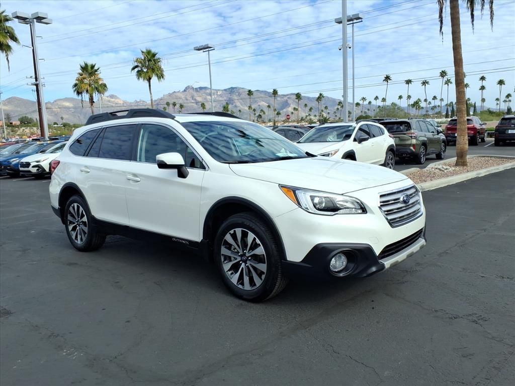 2017 Subaru Outback Limited's photo