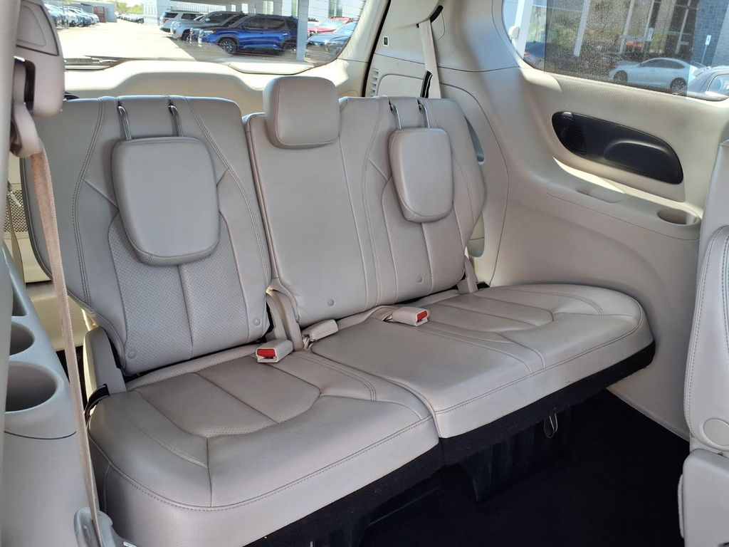 used 2018 Chrysler Pacifica car, priced at $15,750