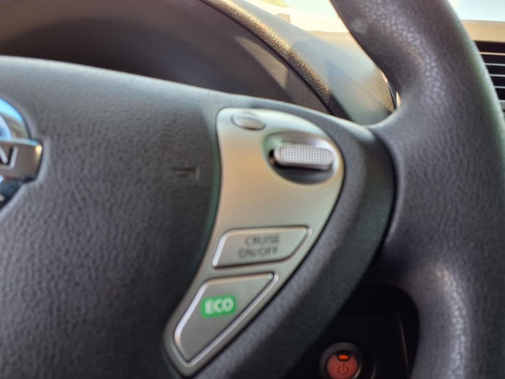 used 2016 Nissan Leaf car, priced at $6,000