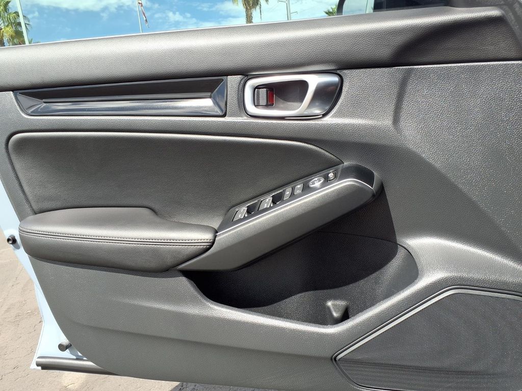 used 2025 Honda Civic Hybrid car, priced at $29,000