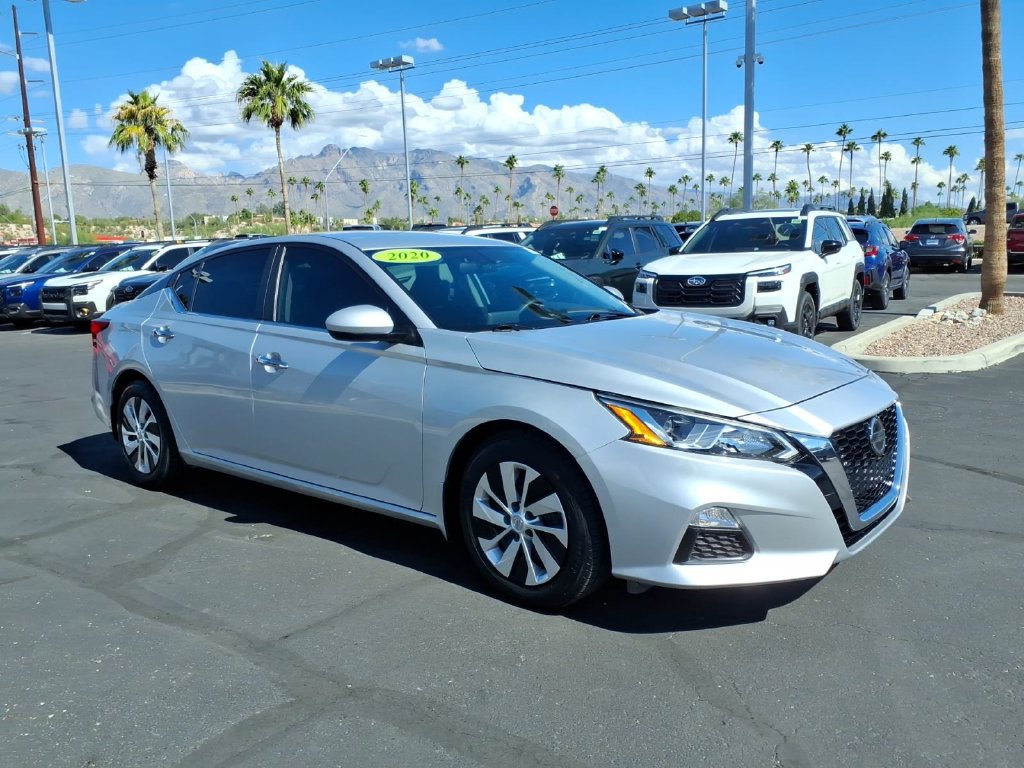 2020 Nissan Altima