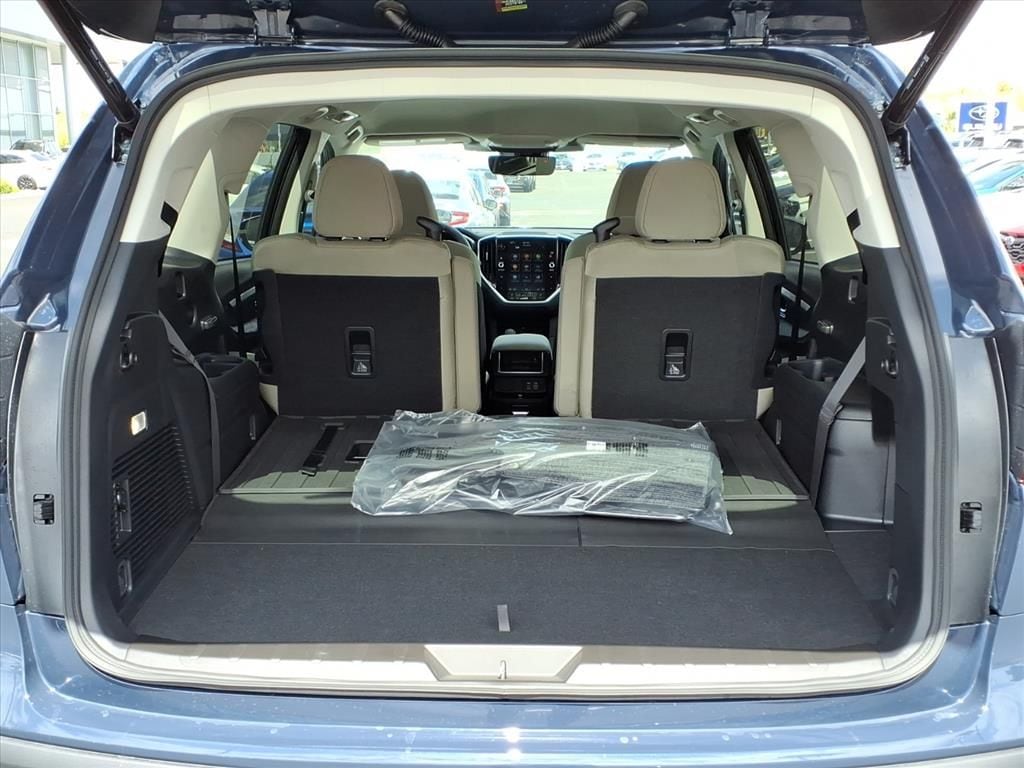 new 2025 Subaru Ascent car, priced at $42,114