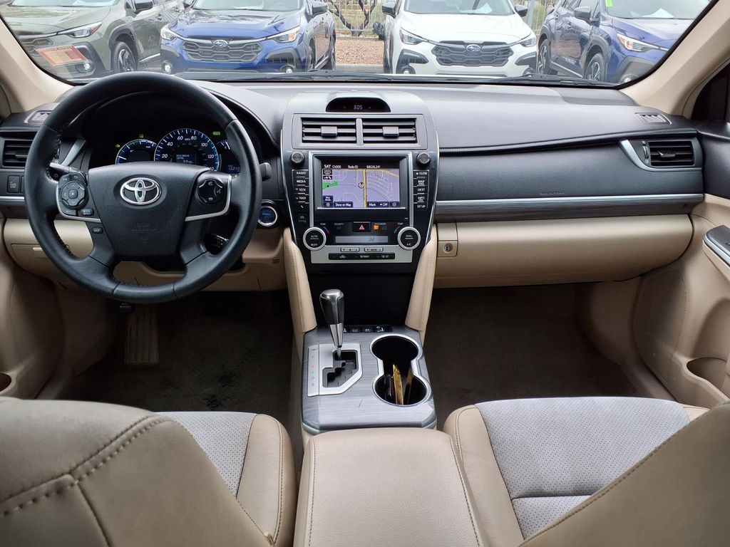 used 2013 Toyota Camry Hybrid car, priced at $10,750