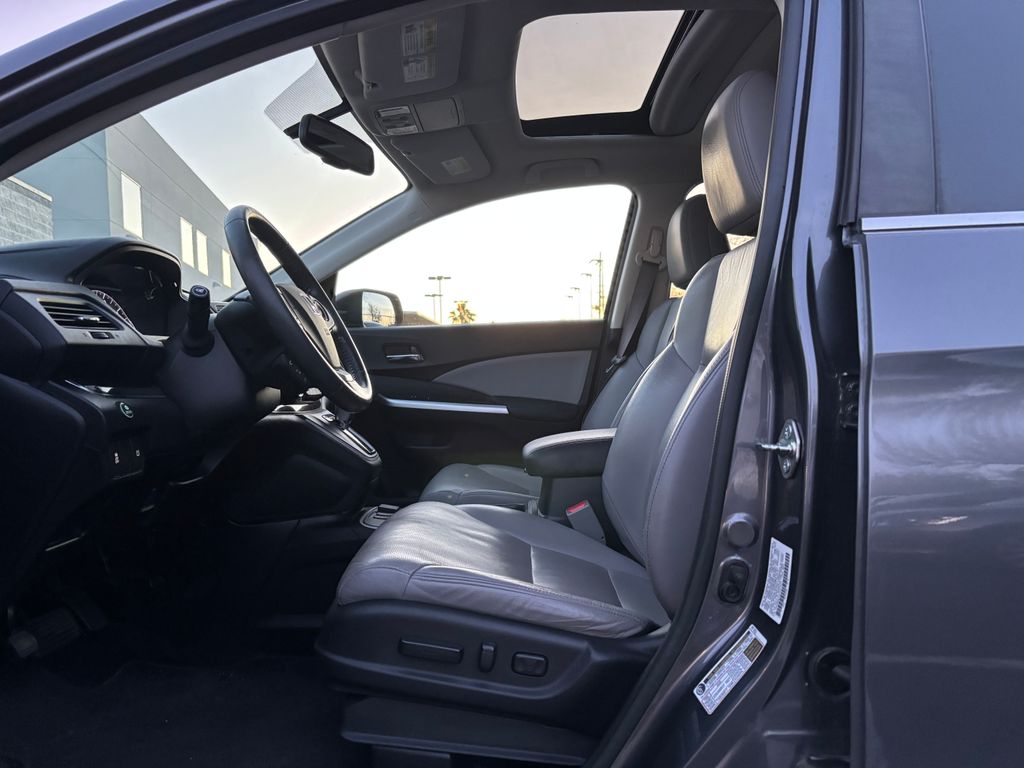 used 2015 Honda CR-V car, priced at $15,500