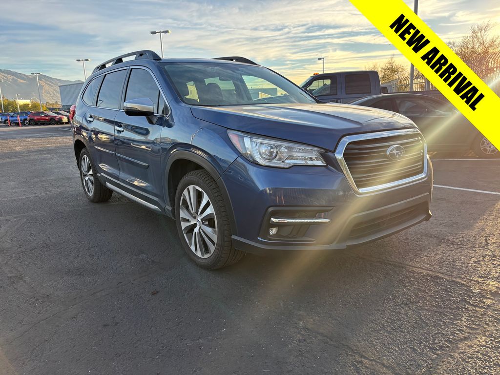 2022 Subaru Ascent Touring's photo