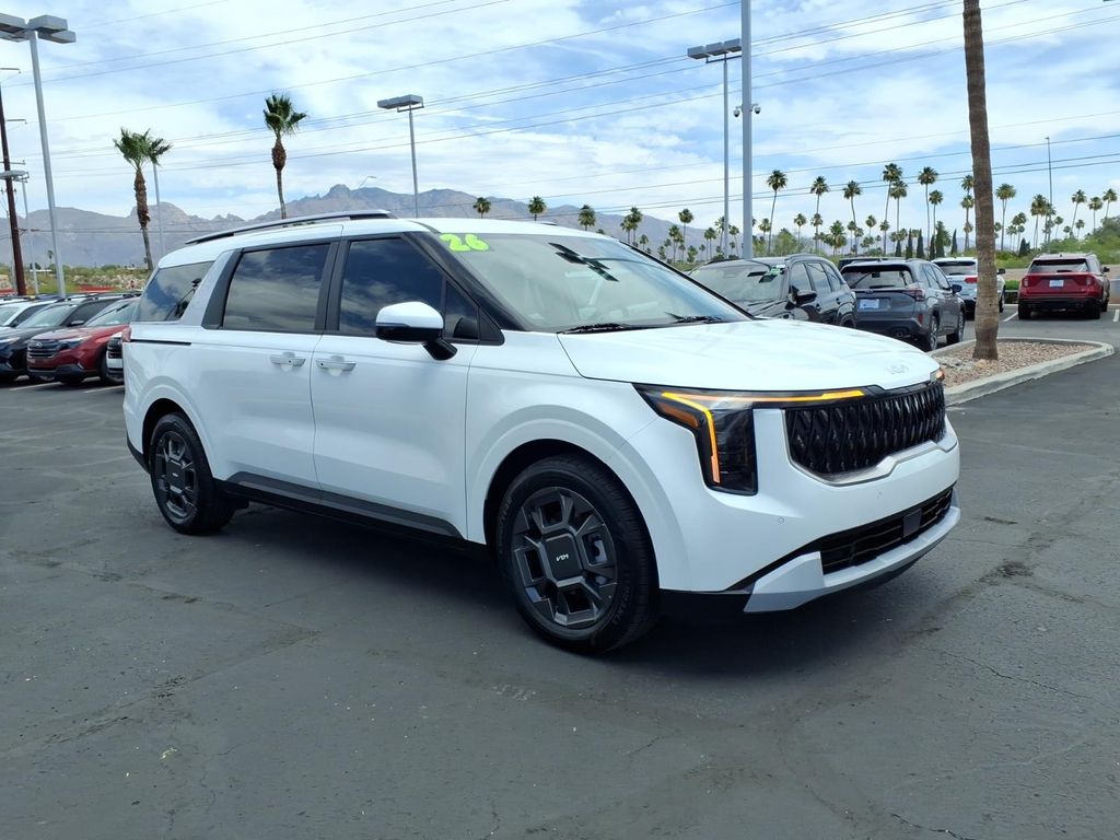 2026 Kia Sedona EX HEV's photo