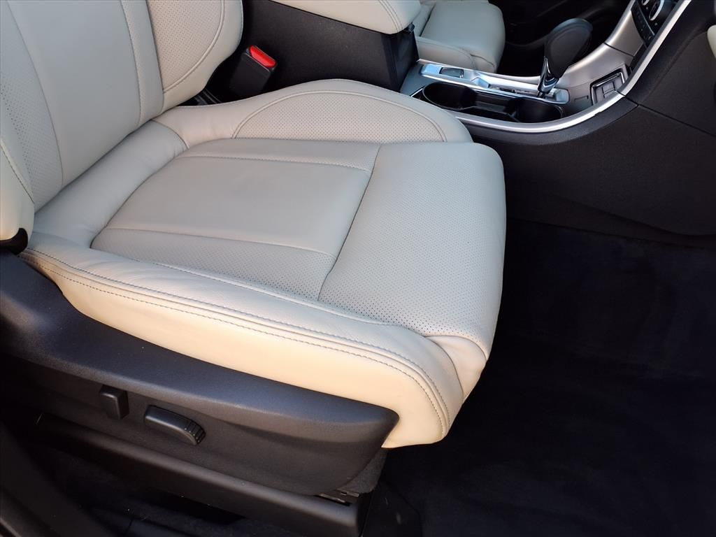 used 2022 Subaru Ascent car, priced at $29,750