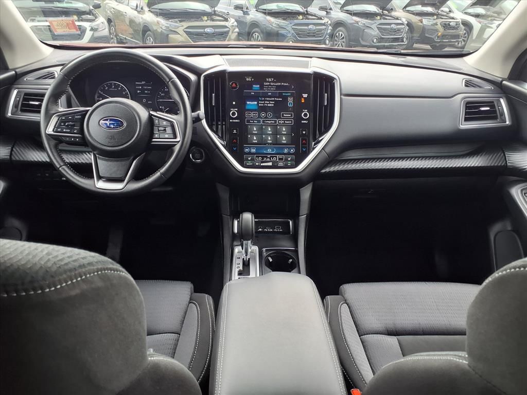 2024 Subaru Ascent Premium photo 2
