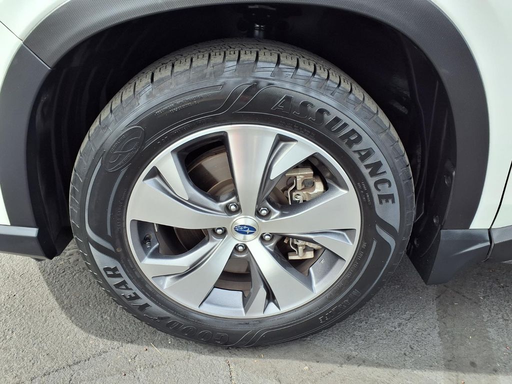 used 2020 Subaru Ascent car, priced at $18,000