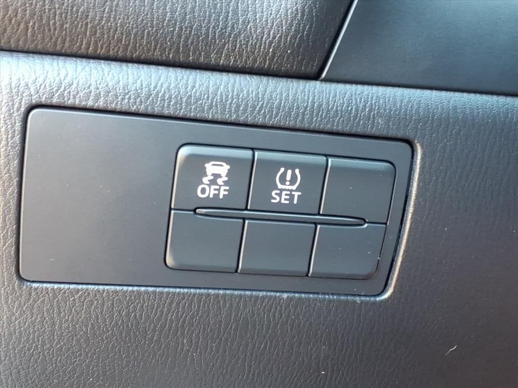 used 2015 Mazda Mazda3 car, priced at $10,750