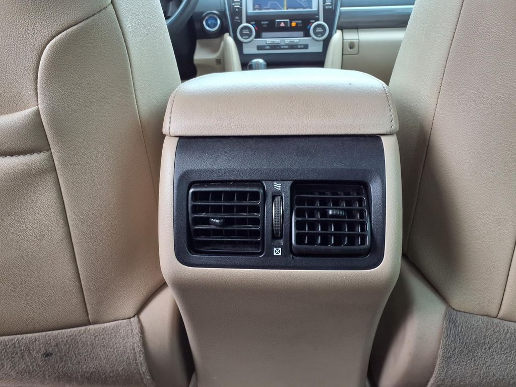 used 2013 Toyota Camry Hybrid car, priced at $10,750