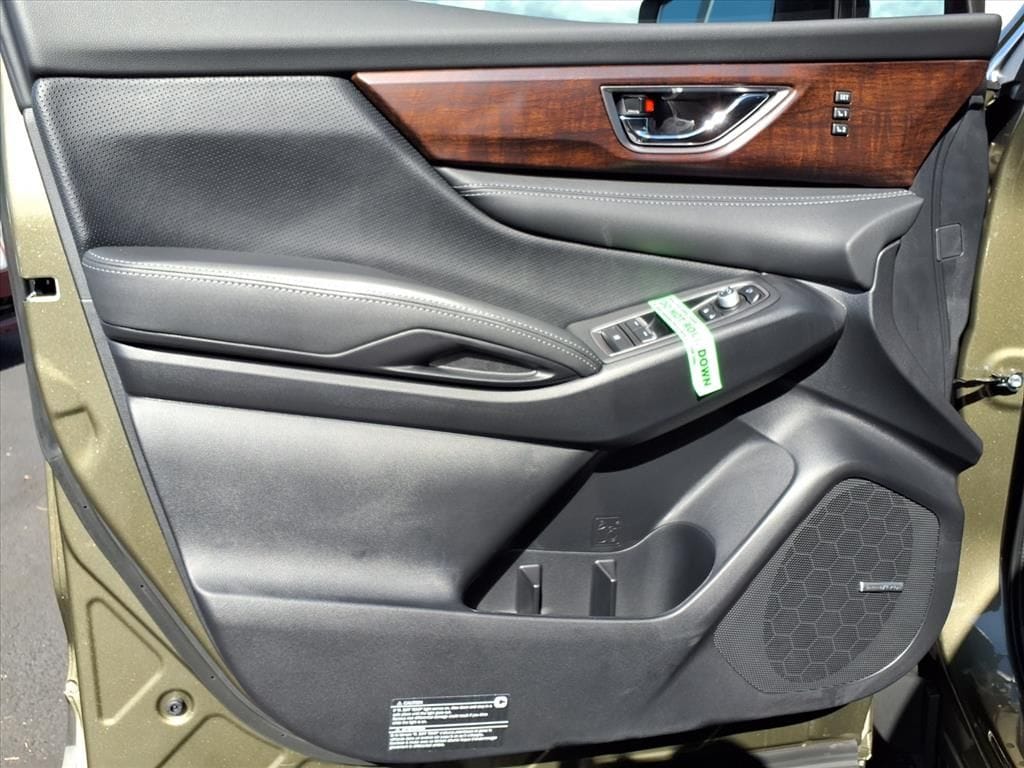 new 2025 Subaru Ascent car, priced at $53,932