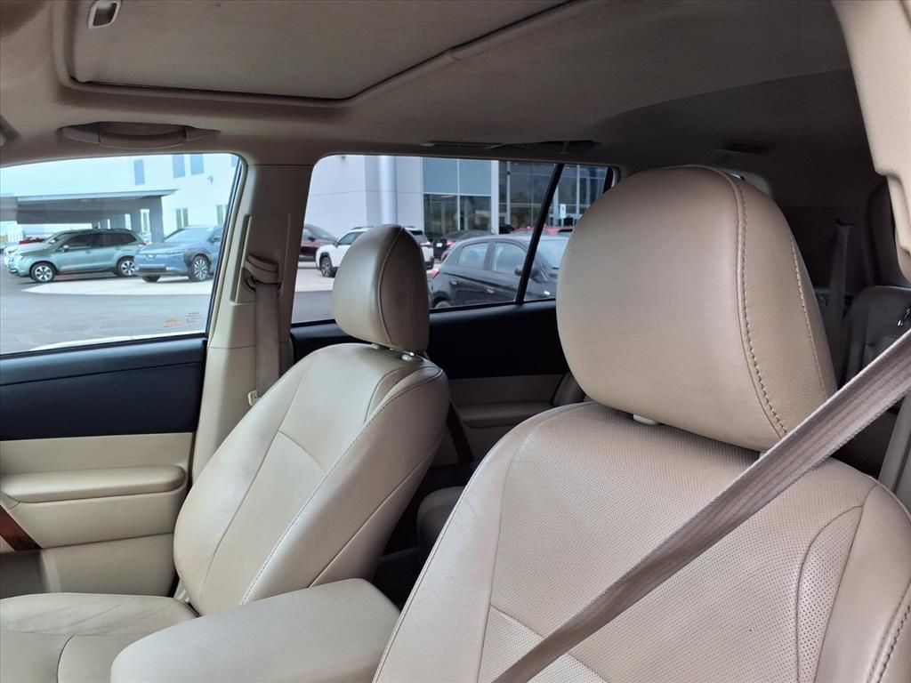 used 2012 Toyota Highlander car, priced at $15,000
