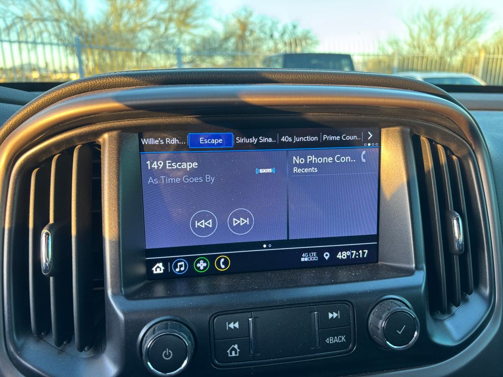 used 2021 GMC Canyon car, priced at $32,000