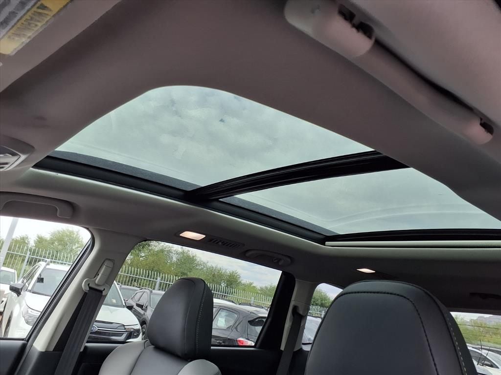 New 2025 Subaru Ascent Onyx Edition 7-Passenger SUV