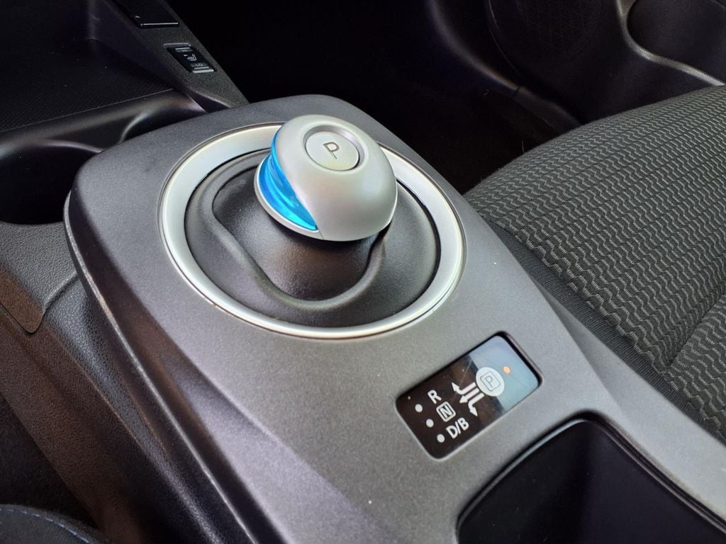 used 2016 Nissan Leaf car, priced at $6,000