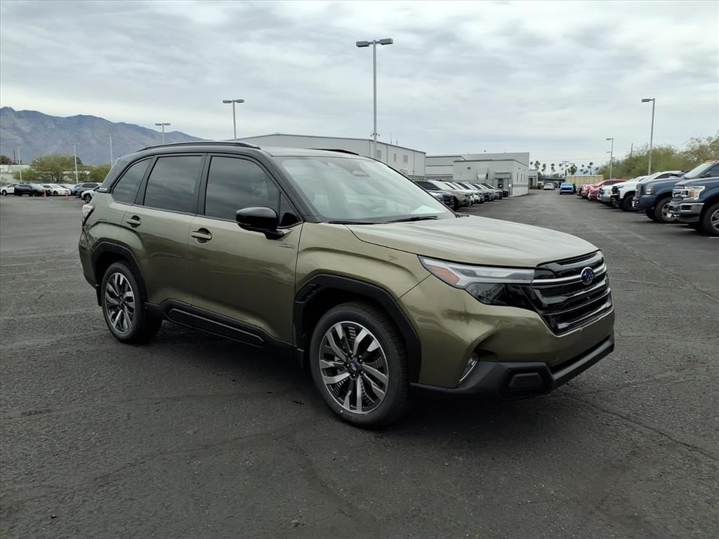 2025 Subaru Forester Touring's photo