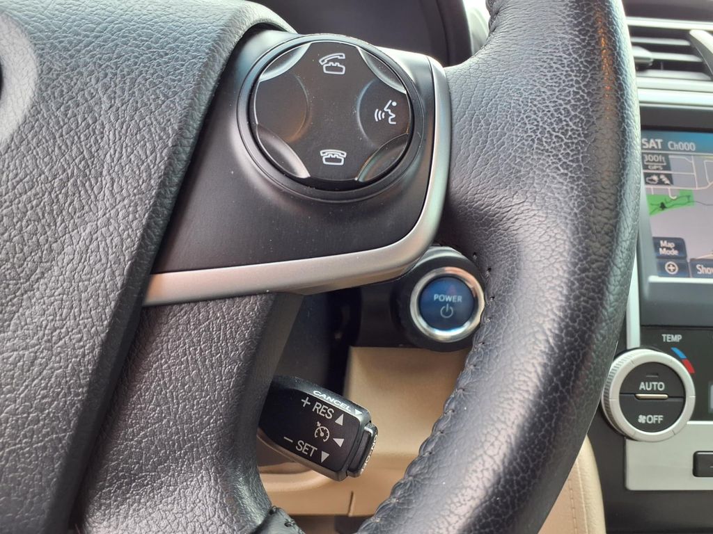 used 2013 Toyota Camry Hybrid car, priced at $10,750