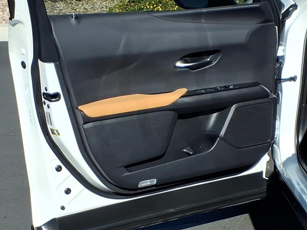 used 2024 Lexus UX 250h car, priced at $33,000