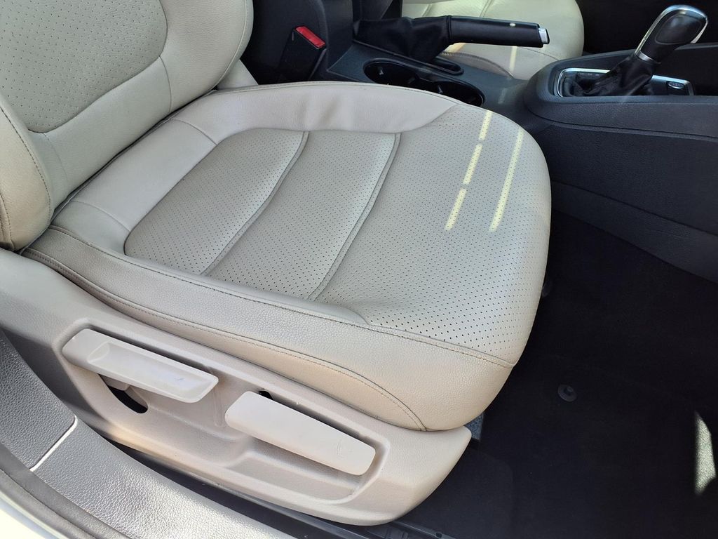 used 2017 Volkswagen Jetta car, priced at $10,500