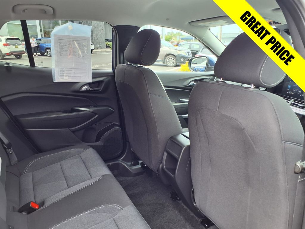 used 2024 Chevrolet Trax car, priced at $19,000