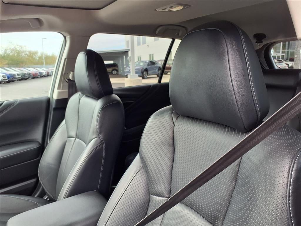 used 2024 Subaru Outback car, priced at $31,000