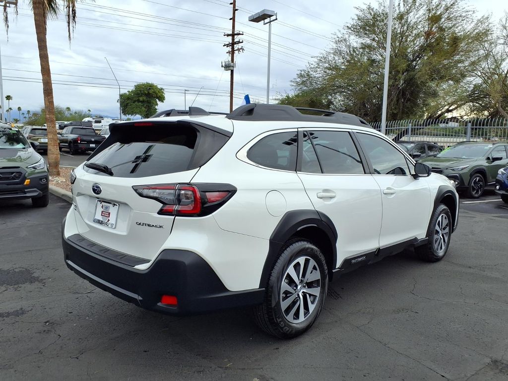 used 2025 Subaru Outback car, priced at $27,500