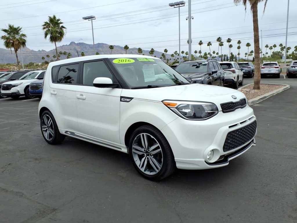 2016 Kia Soul +