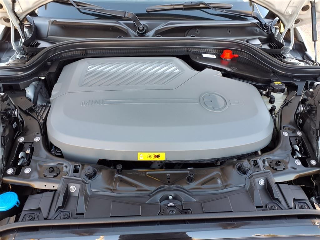 used 2022 MINI Electric Hardtop 2 Door car, priced at $15,000