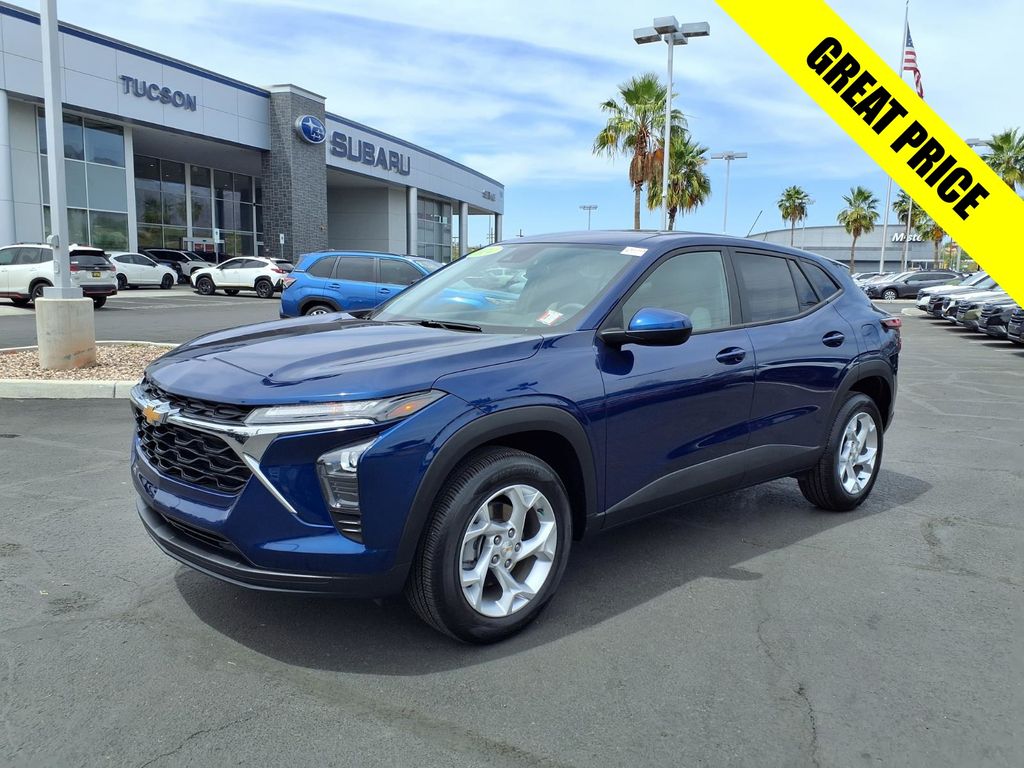 used 2024 Chevrolet Trax car, priced at $19,000