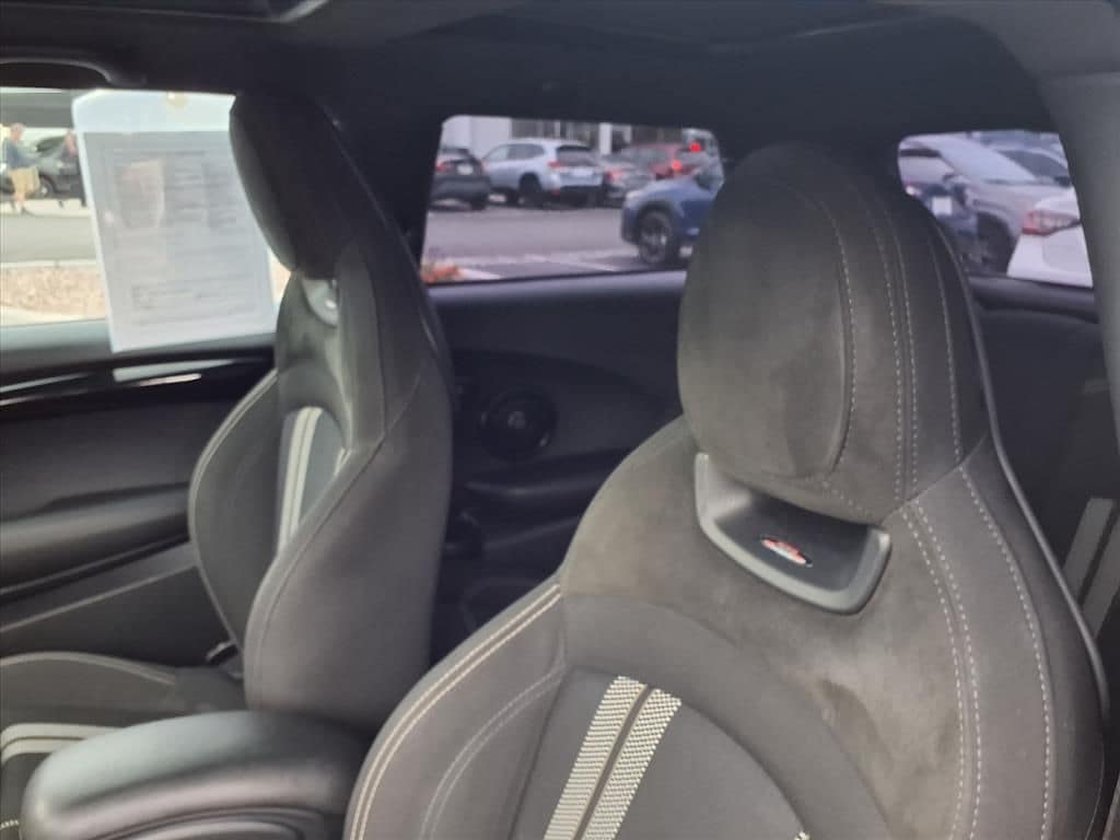 used 2020 MINI Hardtop 2 Door car, priced at $21,750