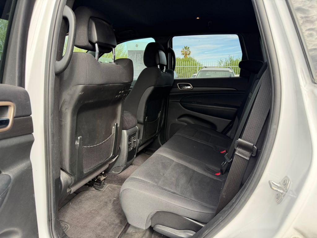 used 2017 Jeep Grand Cherokee car, priced at $9,500